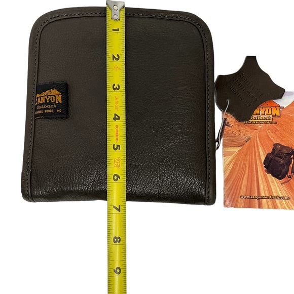 Canyon Outback Leather Goods Genuine Cowhide Leather Travel Zipper Pouch NWT NOS - Picture 12 of 12